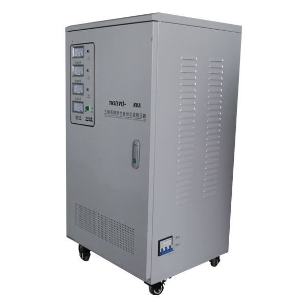 30KVA τριφασικός σταθεροποιητής τάσης για τις τέμνουσες μηχανές 50Hz 60Hz 380V λέιζερ
